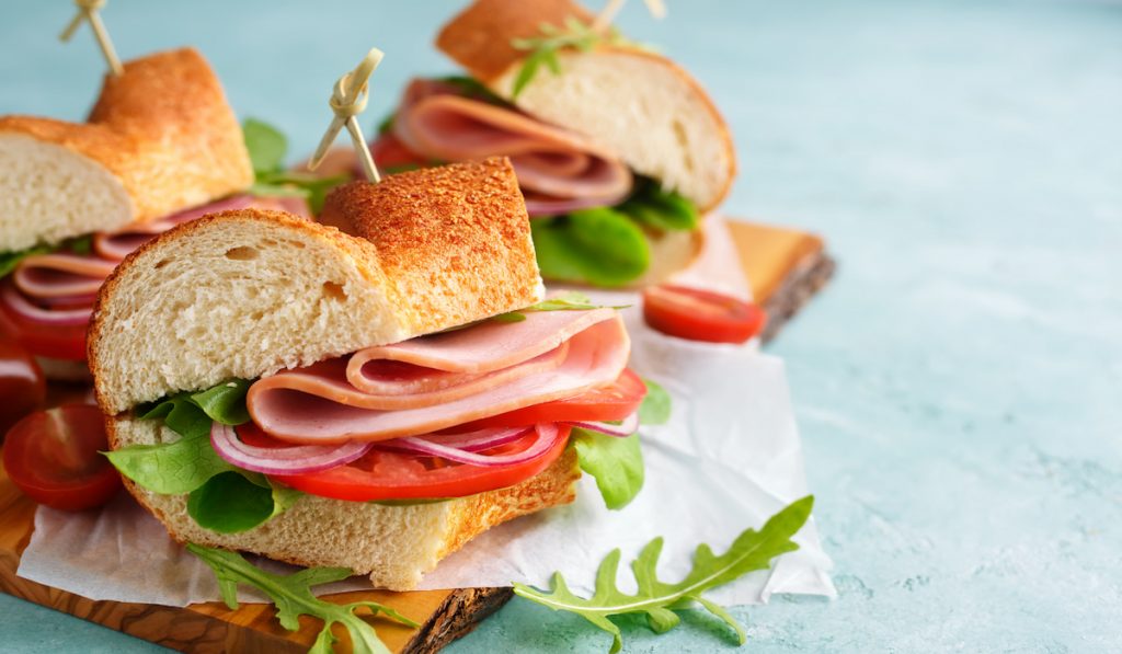 yummy club house sandwiches 